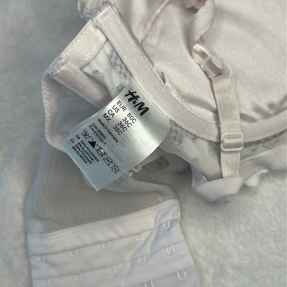 🤍H&M Lace Bra - Picture 5 of 5